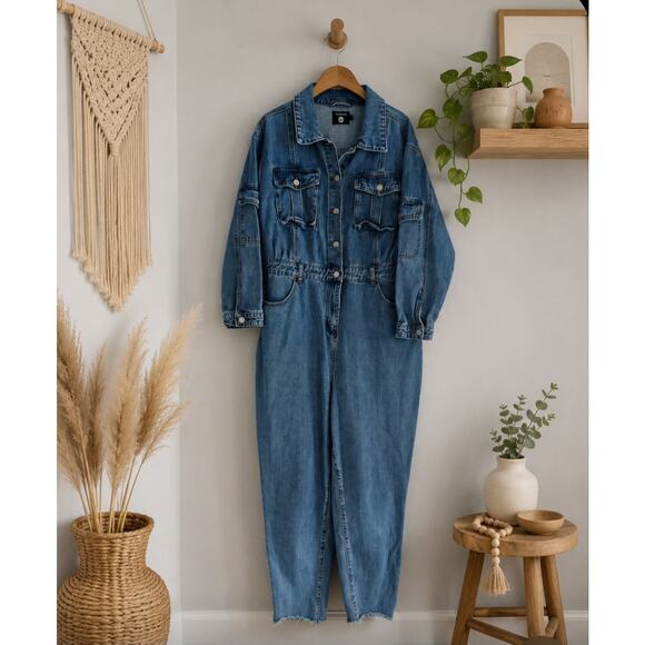 Boohoo Pants - Boohoo Denim Romper Size 14